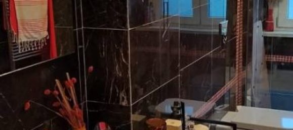 4 rooms Apartment in Livorno, Italy No. 28264 9