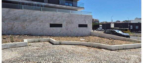 Grundstück in Amadora, Portugal 380m², Nr. 287356 12