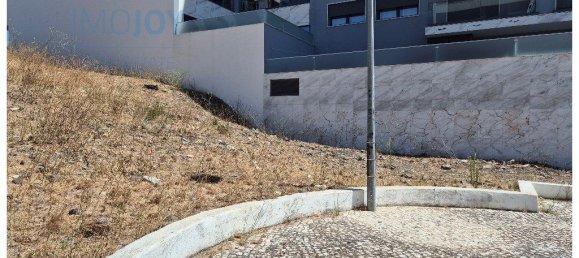 Grundstück in Amadora, Portugal 380m², Nr. 287356 13