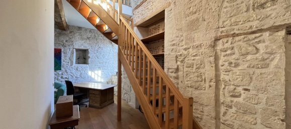 4 bedrooms House in Laon, France No. 361751 2