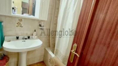 1 غرف نوم شقة في Oviedo, Spain رقم 140993