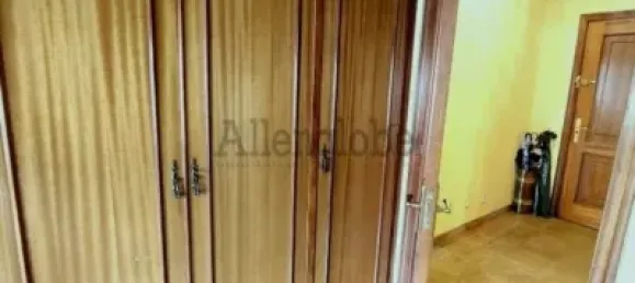 1 غرف نوم شقة في Oviedo, Spain رقم 140993 10