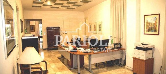 4 rooms Apartment in Rome, Italy No. 21562 12