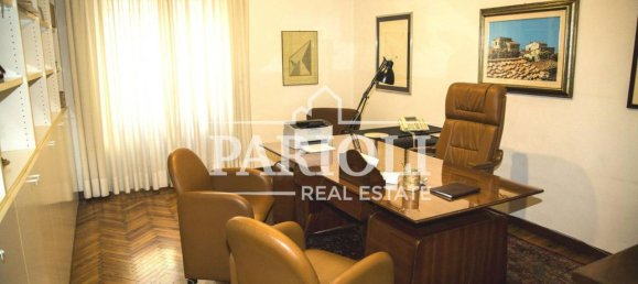 4 rooms Apartment in Rome, Italy No. 21562 13