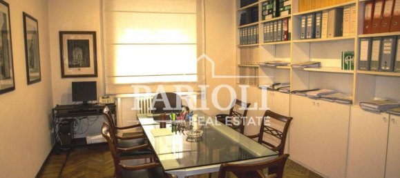 4 rooms Apartment in Rome, Italy No. 21562 9