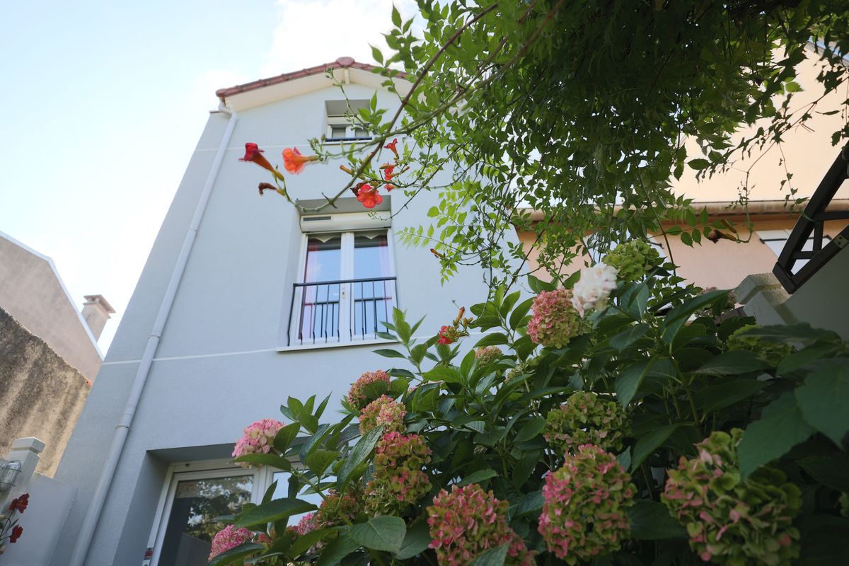 3 غرف نوم منزل في Fontenay-sous-Bois, France رقم 172469