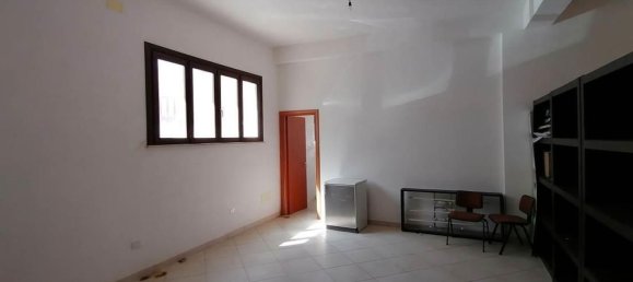  عقار تجاري في Marsala, Italy 272متر مربع رقم 235811 9