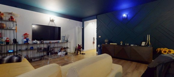 2 bedrooms Apartment in Turin, Italy No. 343432 5