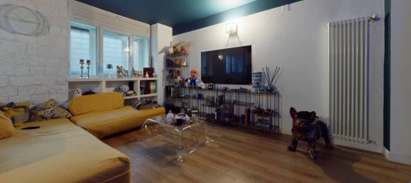 2 bedrooms Apartment in Turin, Italy No. 343432 4