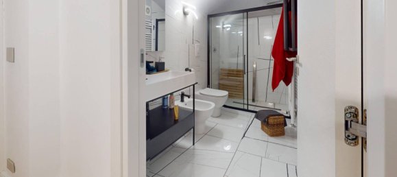 2 bedrooms Apartment in Turin, Italy No. 343432 32