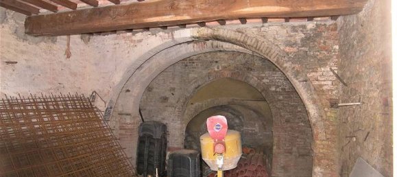 3 rooms Building in Torrita di Siena, Italy No. 60933 4