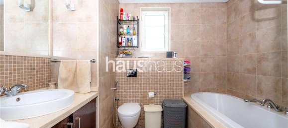 Вилла с 4 спальнями в Jumeirah Park, ОАЭ № 98734 28