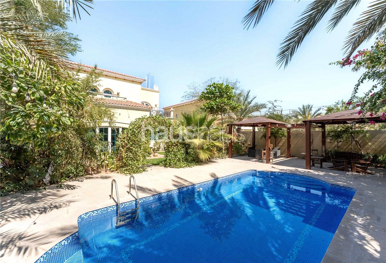 4 chambres Villa à Jumeirah Park, UAE No. 98734