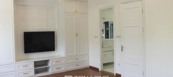 Villa T4 em Long Bien, Vietnam N.º 838 13