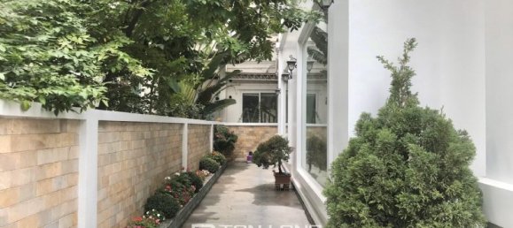 Villa T4 em Long Bien, Vietnam N.º 838 22