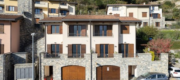 4 rooms House in Carate Urio, Italy No. 172186 16