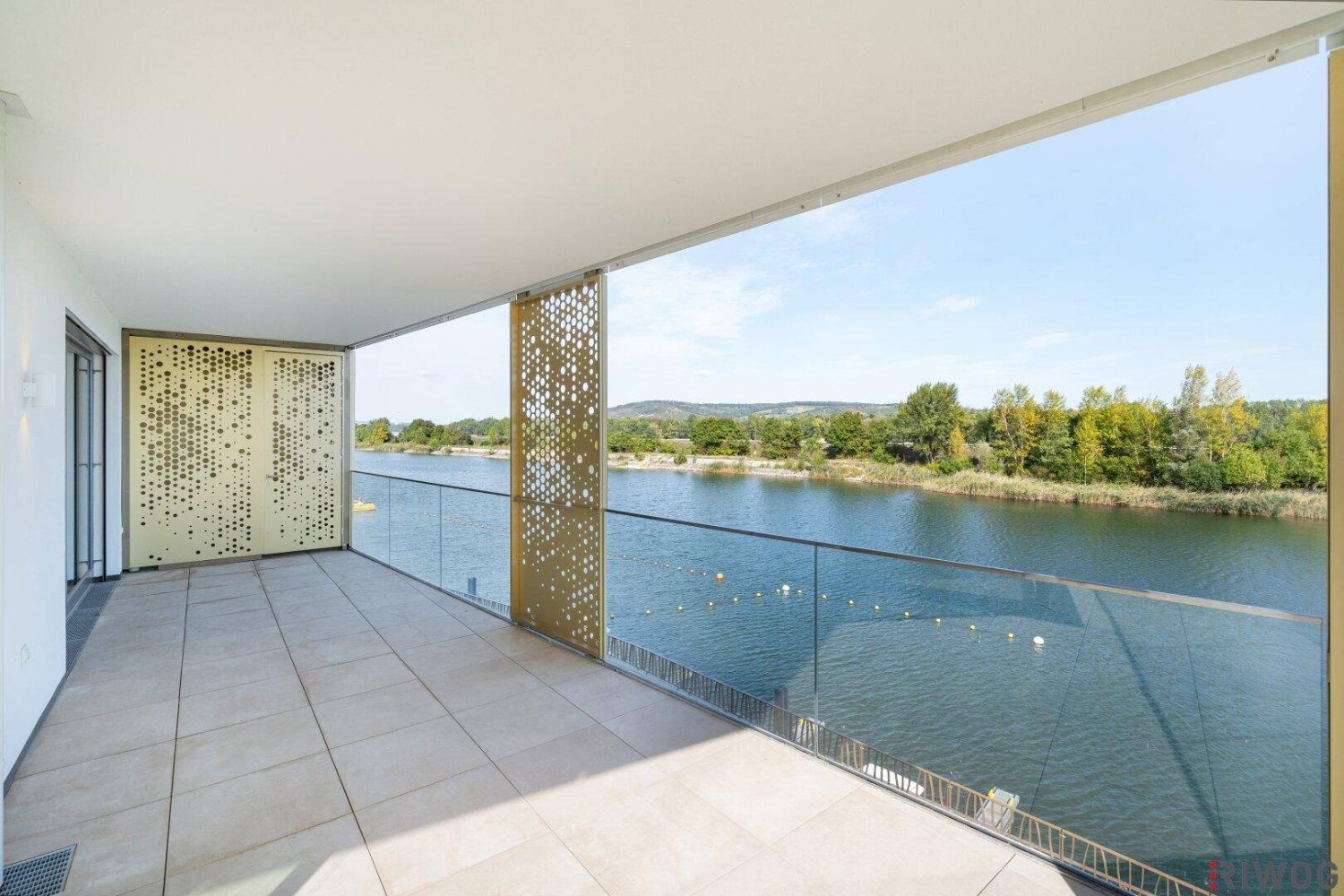 3 rooms Penthouse in Dobling, Austria No. 39369