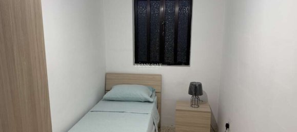 3 bedrooms Apartment in Birzebbuga, Malta No. 8208 3