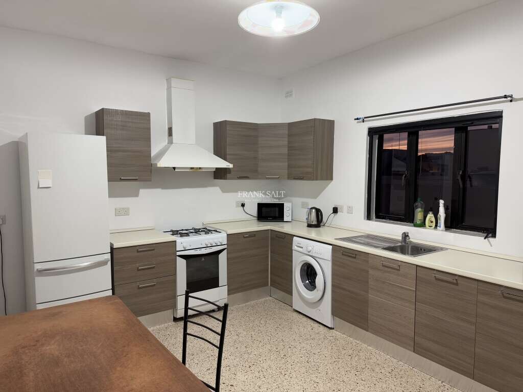 3 bedrooms Apartment in Birzebbuga, Malta No. 8208