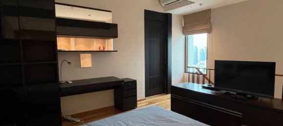 1 bedroom Duplex in The Emporio Place, Bangkok, Thailand No. 29877 12