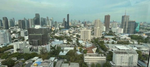 1 bedroom Duplex in The Emporio Place, Bangkok, Thailand No. 29877 11