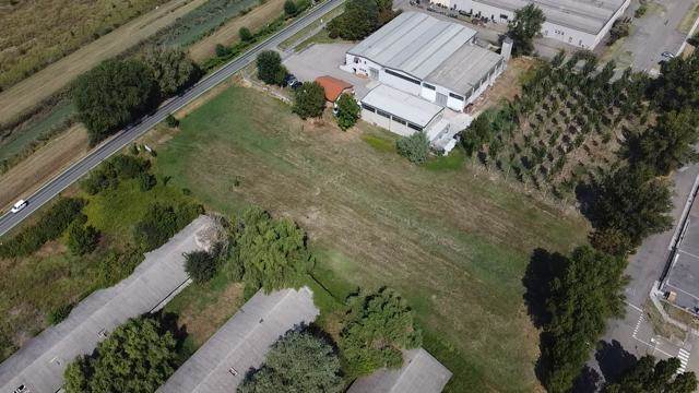 1غرفة قطعة أرض في Novi di Modena, Italy رقم 61277