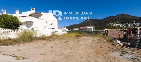 400m² Land in Roses, Spain No. 112027 3