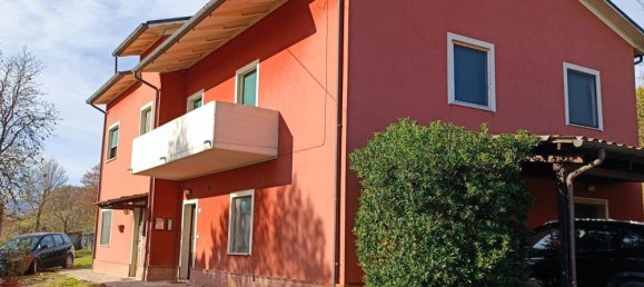 7 rooms Apartment in Fermignano, Italy No. 111723 3