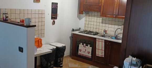 7 rooms Apartment in Fermignano, Italy No. 111723 8