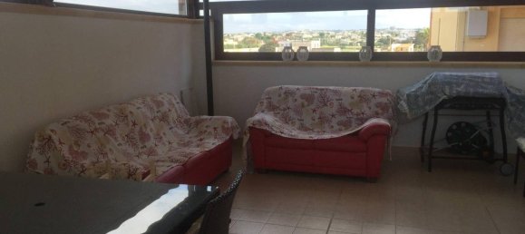 5 rooms Apartment in Marsala, Italy No. 163493 4