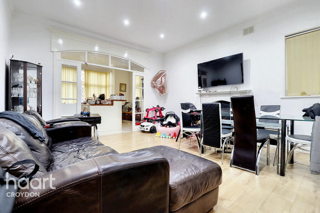 3 Schlafzimmer Wohnung in London, United Kingdom, Nr. 4875