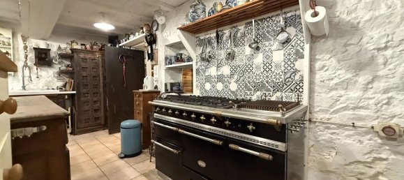 3 bedrooms House in Confolens, France No. 335437 5