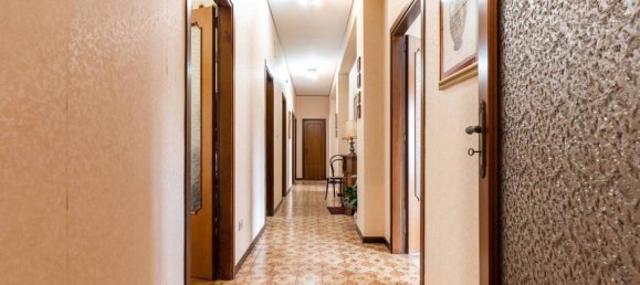 Apartamento de 4 dormitorios en Syracuse, Italy No. 289600 6