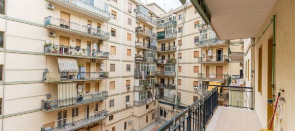 Apartamento de 4 dormitorios en Syracuse, Italy No. 289600 25