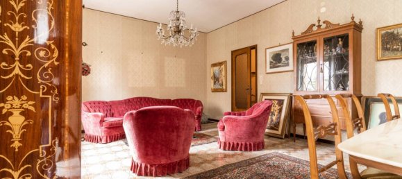 Apartamento de 4 dormitorios en Syracuse, Italy No. 289600 4