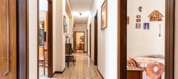 Apartamento de 4 dormitorios en Syracuse, Italy No. 289600 7
