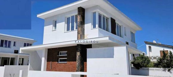 3 bedrooms House in Larnaca, Cyprus No. 7621 16