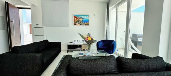 3 bedrooms House in Larnaca, Cyprus No. 7621 14