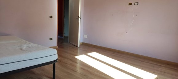 Casa de 4 habitaciónes en Morolo, Italy No. 144310 10