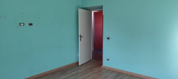 Casa de 4 habitaciónes en Morolo, Italy No. 144310 16