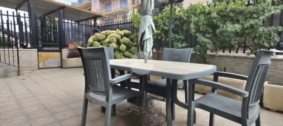 3 Schlafzimmer Wohnung in Giugliano in Campania, Italy, Nr. 313994 3