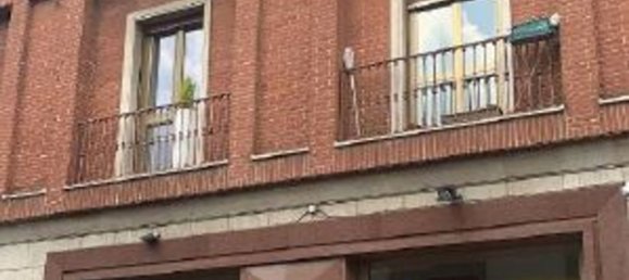 9 rooms Apartment in Milan, Italy No. 246739 6