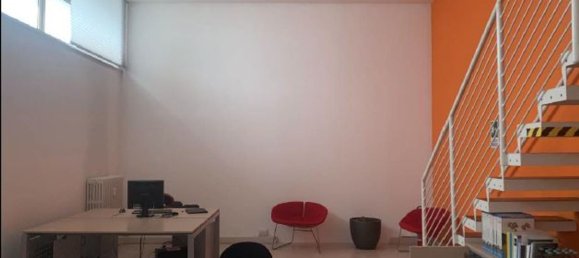 9 rooms Apartment in Milan, Italy No. 246739 26