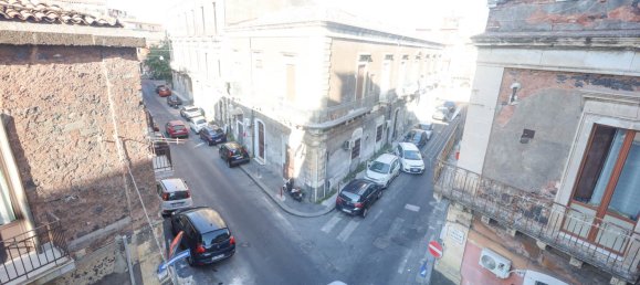 3 bedrooms Apartment in Catania, Italy No. 293859 23