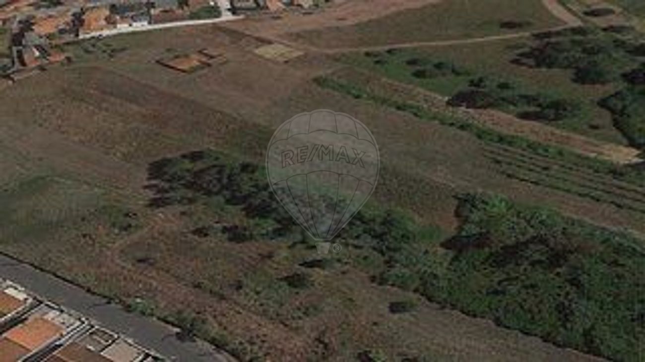 4400m² Land in Leiria, Portugal No. 91724