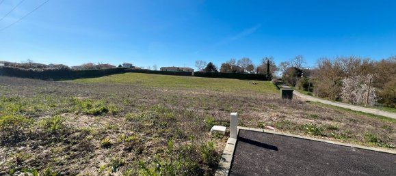  Land in Haute-Garonne, France No. 335979 2