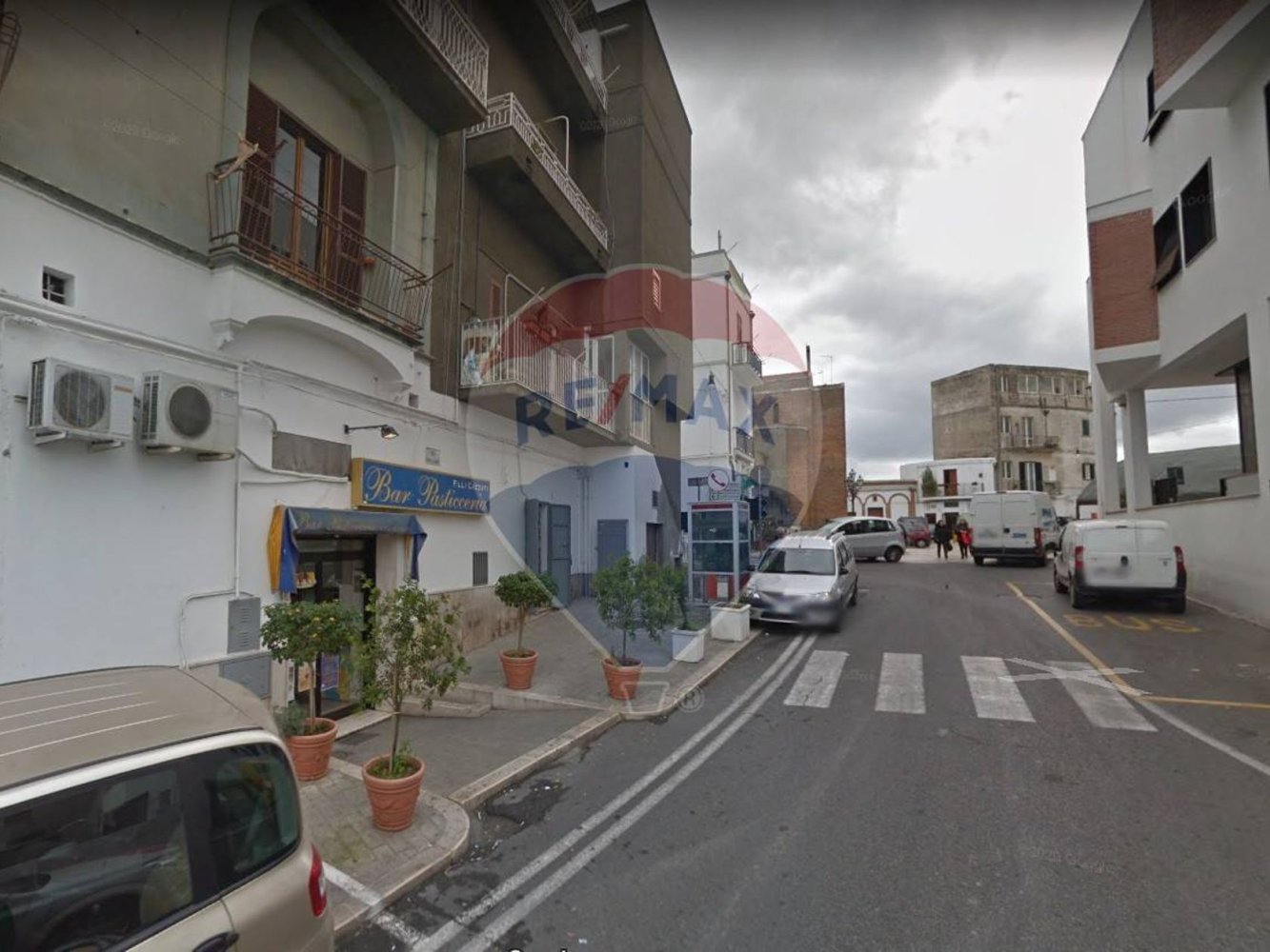 140m² Commercial property in Pisticci, Italy No. 69072