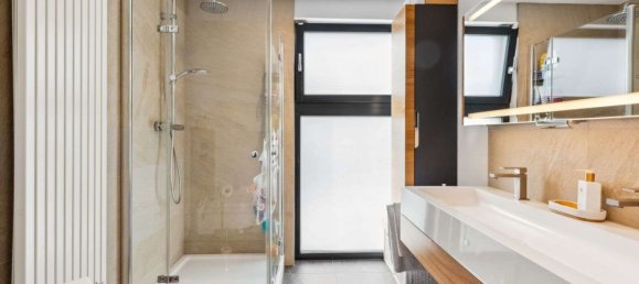 7 rooms Villa in Baden-Wurttemberg, Germany No. 36727 17