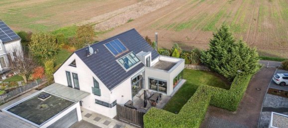 7 rooms Villa in Baden-Wurttemberg, Germany No. 36727 2