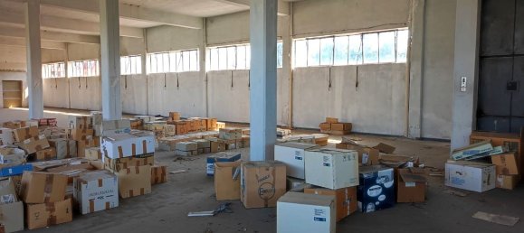 مستودع في Voghera, Italy 2400متر مربع رقم 276074 46